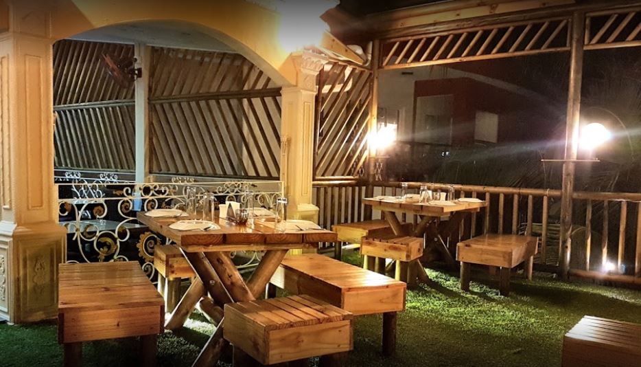 Eat at Zub Express Resturant Flic en Flac Mauritius